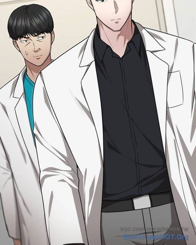 Bác Sĩ Hồi Quy Chỉ Muốn Sống Yên Bình: Chapter 13