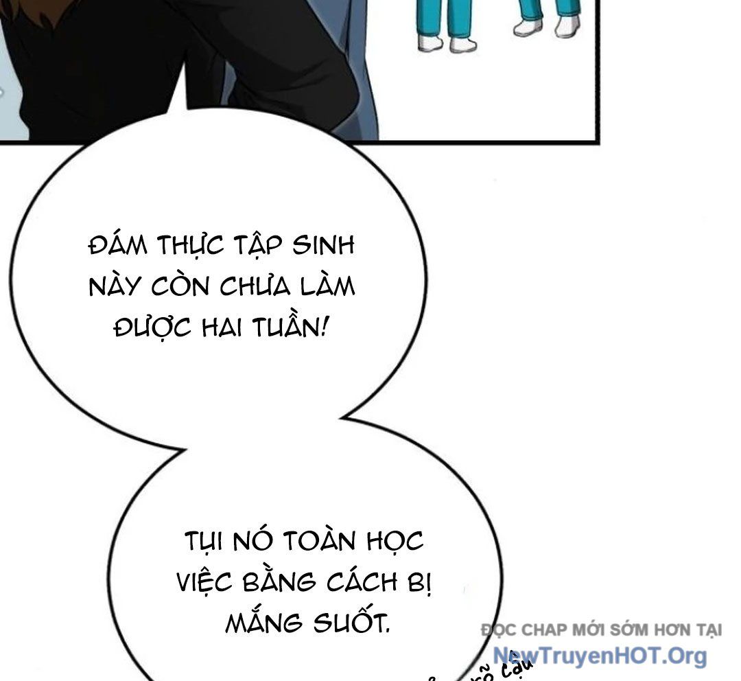 Bác Sĩ Hồi Quy Chỉ Muốn Sống Yên Bình: Chapter 18