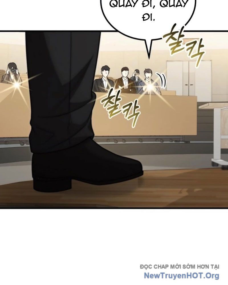 Bác Sĩ Hồi Quy Chỉ Muốn Sống Yên Bình: Chapter 32