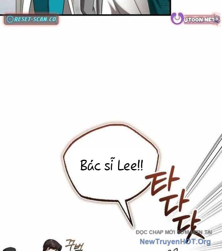 Bác Sĩ Hồi Quy Chỉ Muốn Sống Yên Bình: Chapter 33