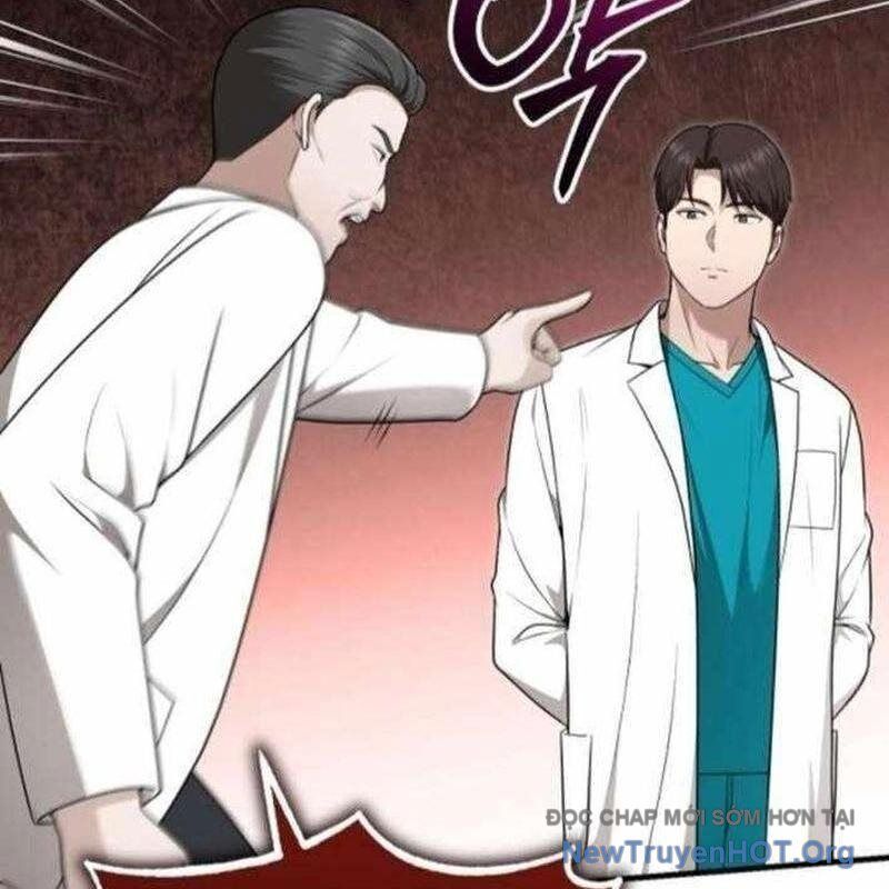 Bác Sĩ Hồi Quy Chỉ Muốn Sống Yên Bình: Chapter 40