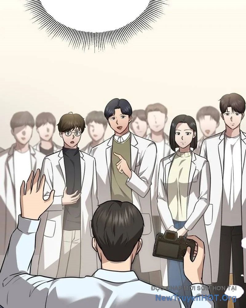 Bác Sĩ Hồi Quy Chỉ Muốn Sống Yên Bình: Chapter 8