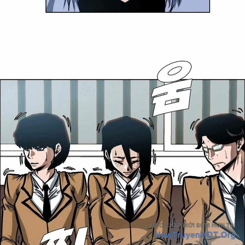 Gia Đình Bí Mật: Chapter 10