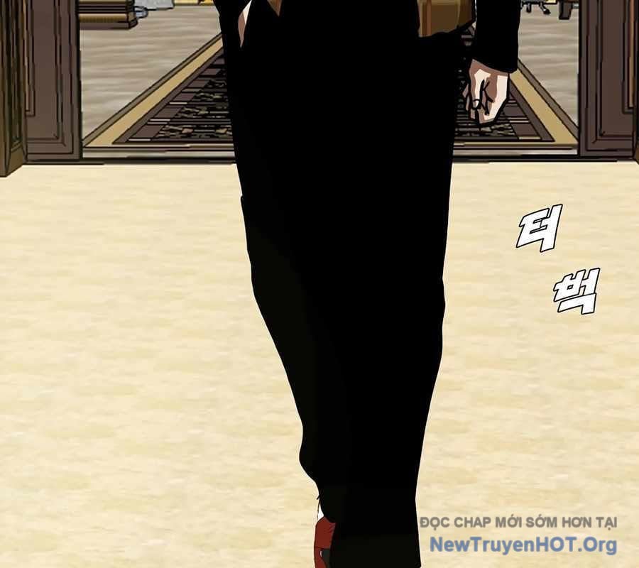 Gia Đình Bí Mật: Chapter 17