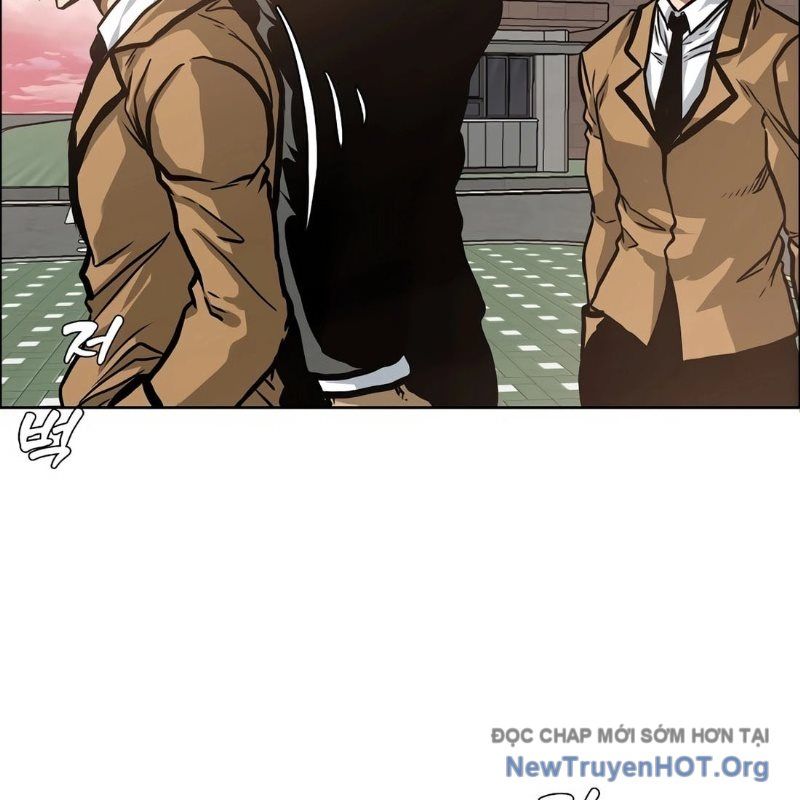 Gia Đình Bí Mật: Chapter 2