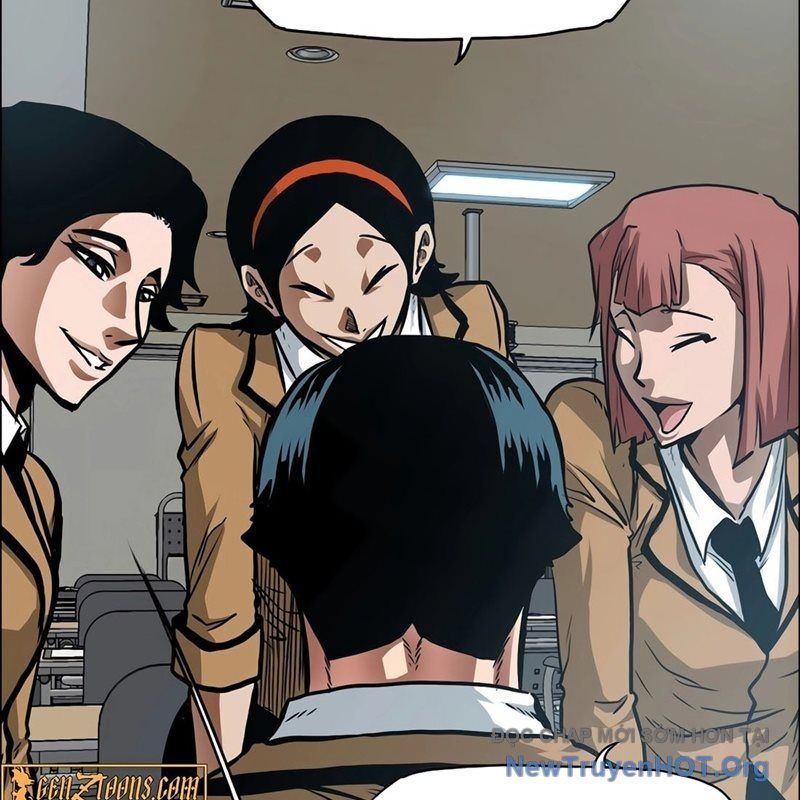 Gia Đình Bí Mật: Chapter 2