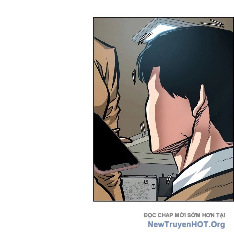 Gia Đình Bí Mật: Chapter 2