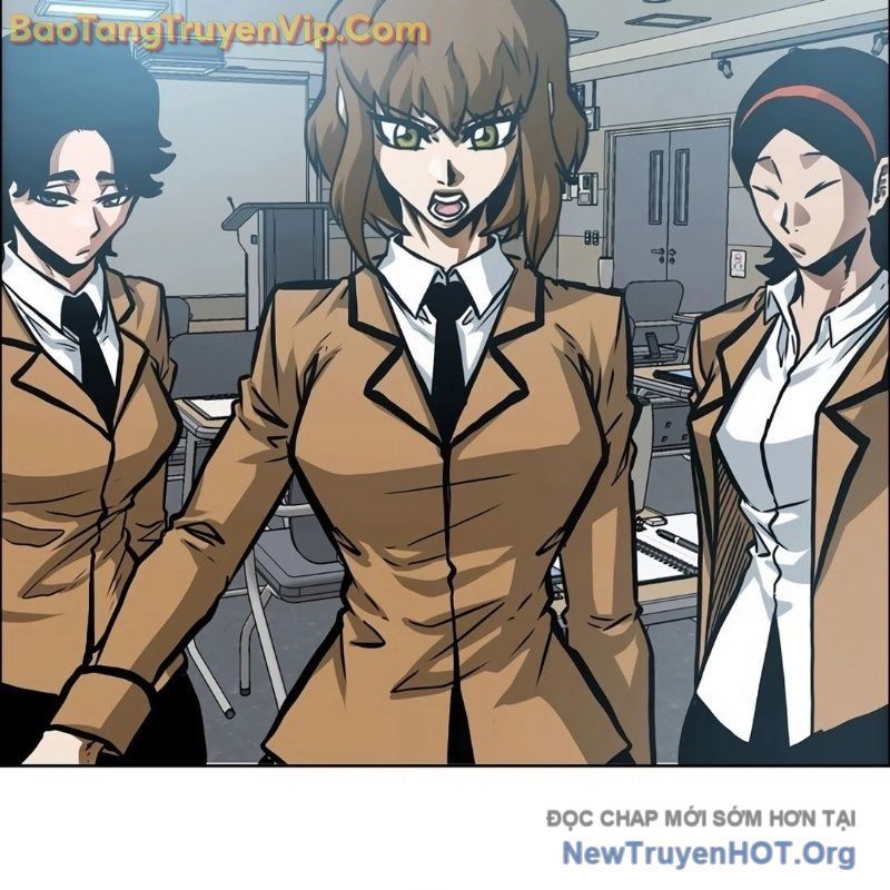 Gia Đình Bí Mật: Chapter 3