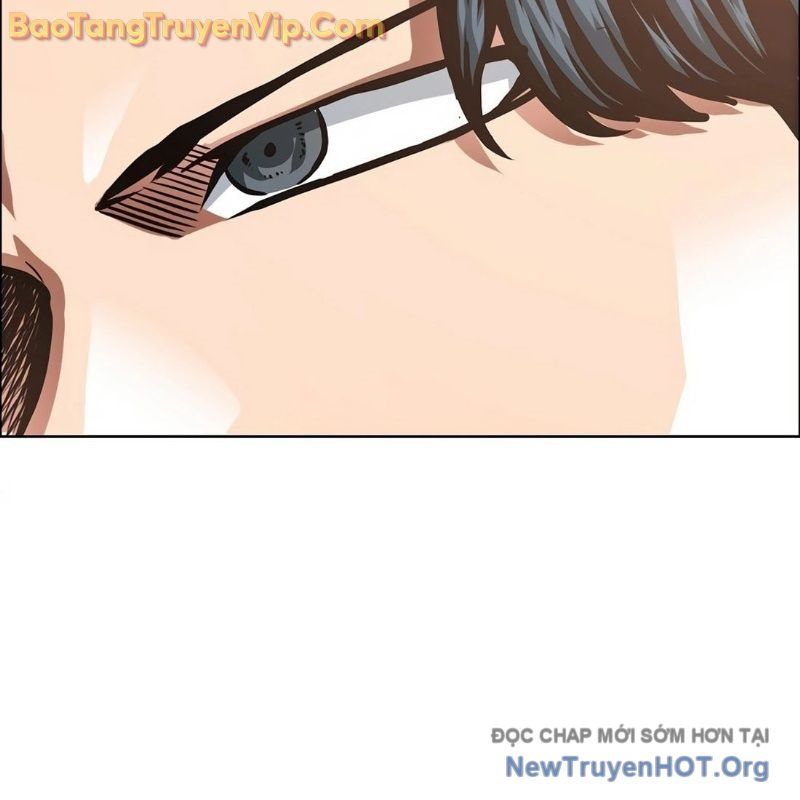 Gia Đình Bí Mật: Chapter 4