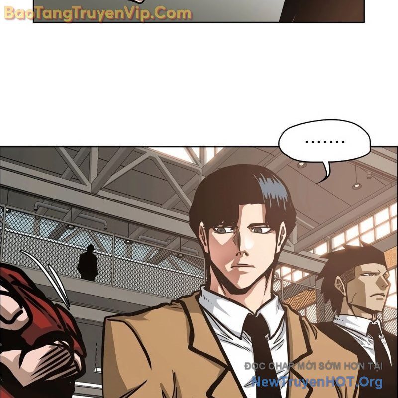 Gia Đình Bí Mật: Chapter 4