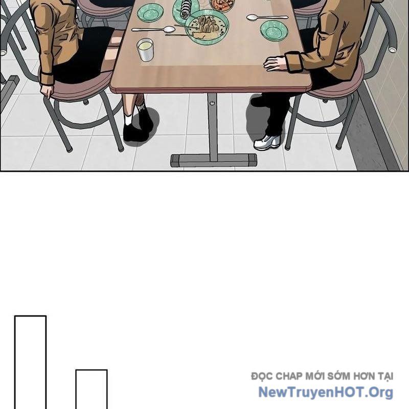 Gia Đình Bí Mật: Chapter 8