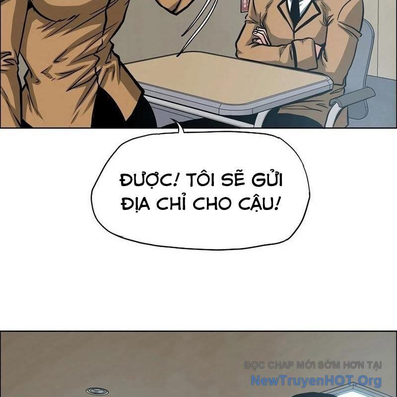 Gia Đình Bí Mật: Chapter 8