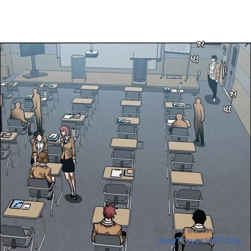 Gia Đình Bí Mật: Chapter 8