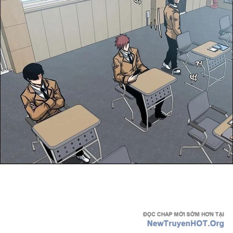 Gia Đình Bí Mật: Chapter 8