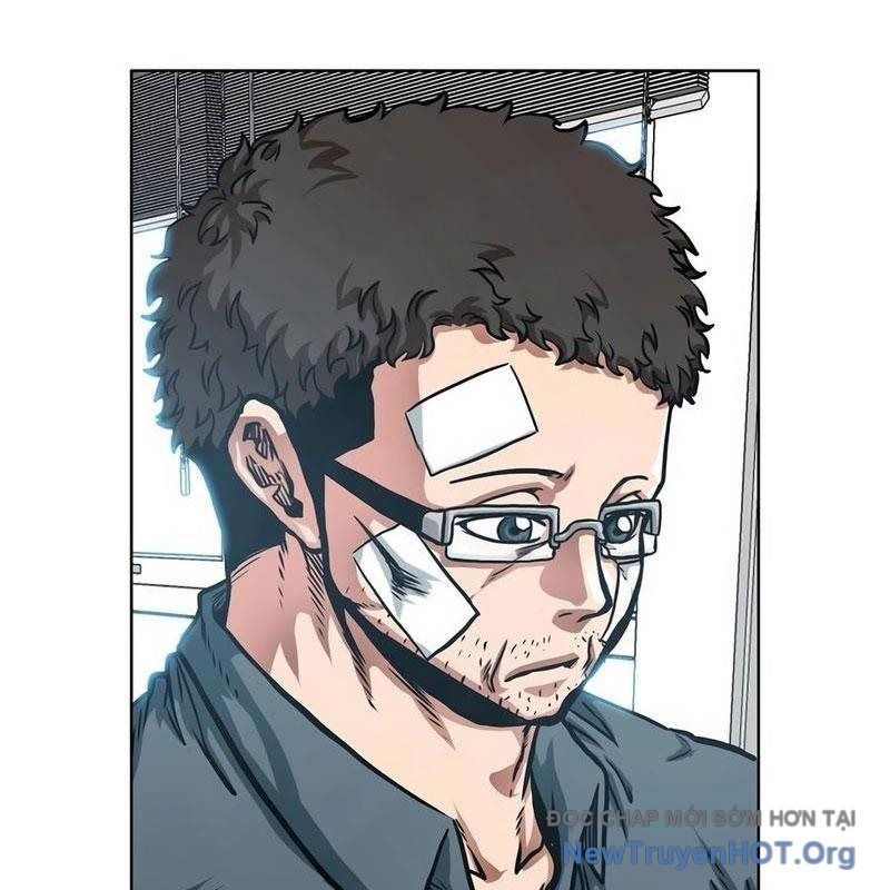 Gia Đình Bí Mật: Chapter 8