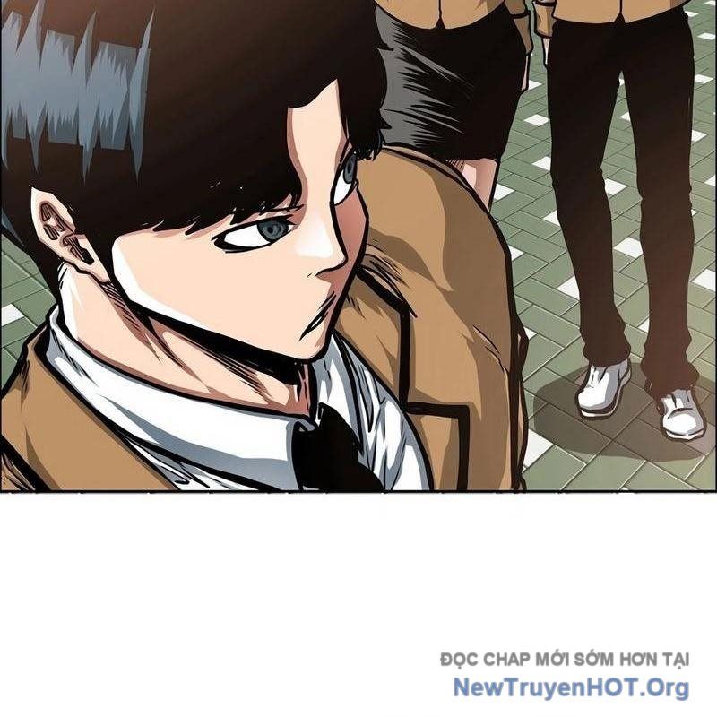 Gia Đình Bí Mật: Chapter 8