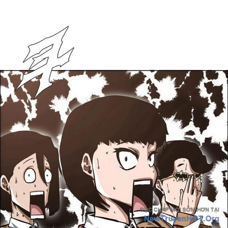 Gia Đình Bí Mật: Chapter 8