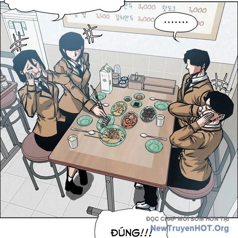 Gia Đình Bí Mật: Chapter 8