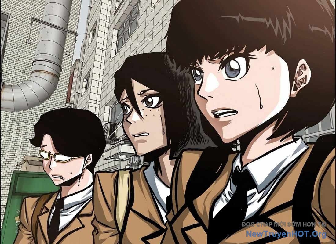 Gia Đình Bí Mật: Chapter 9