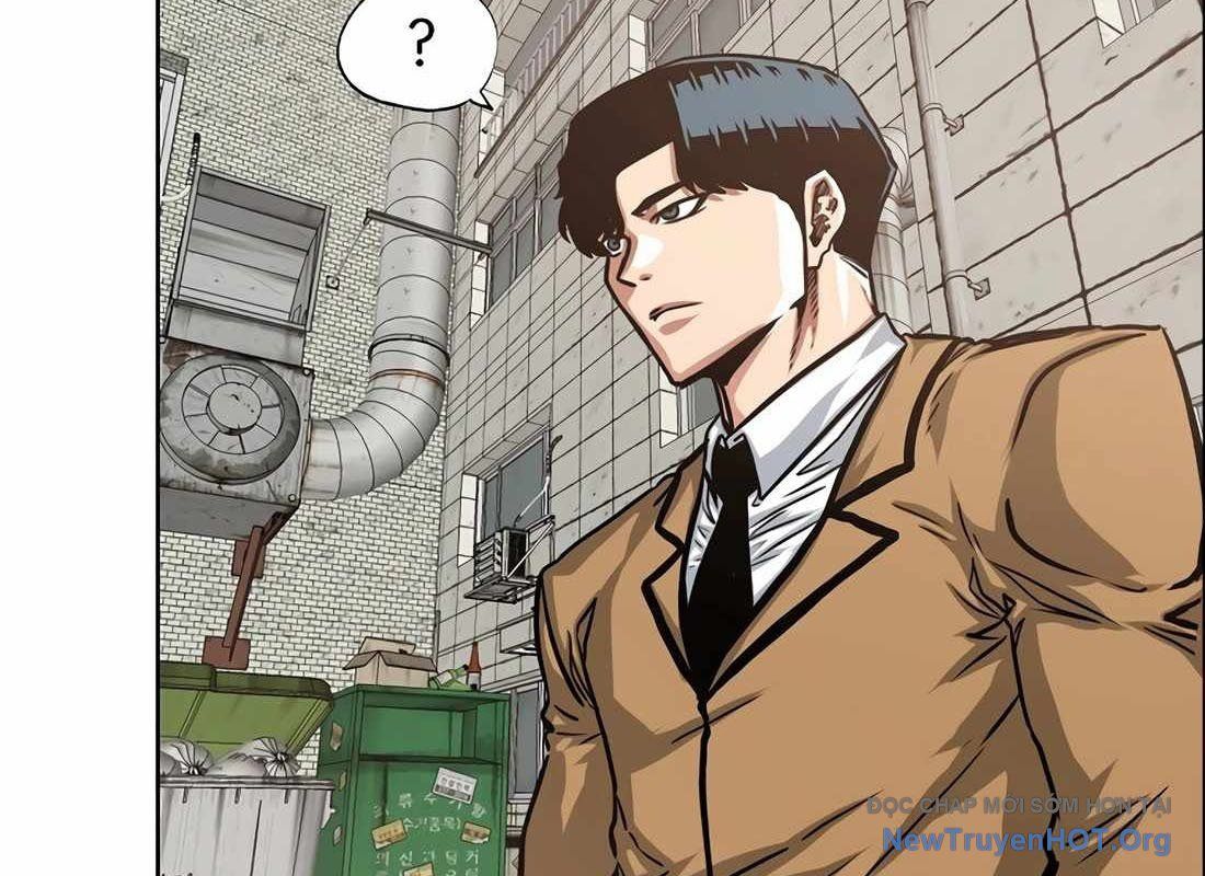 Gia Đình Bí Mật: Chapter 9