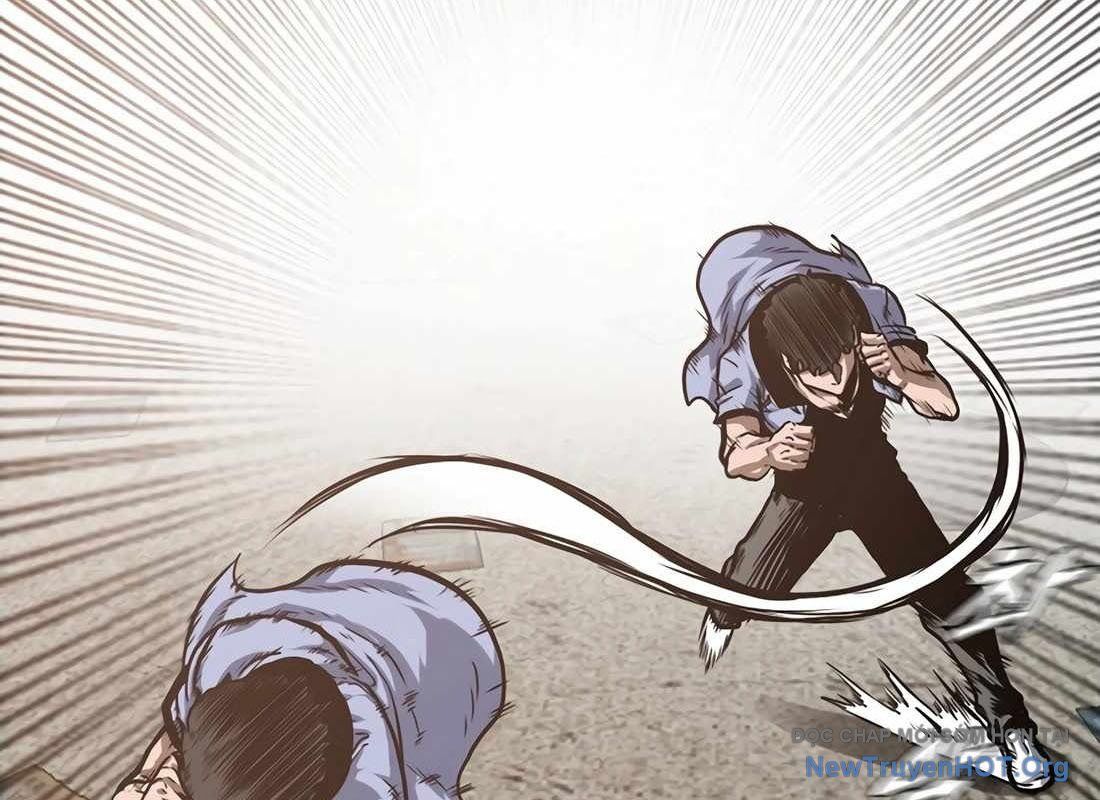 Gia Đình Bí Mật: Chapter 9