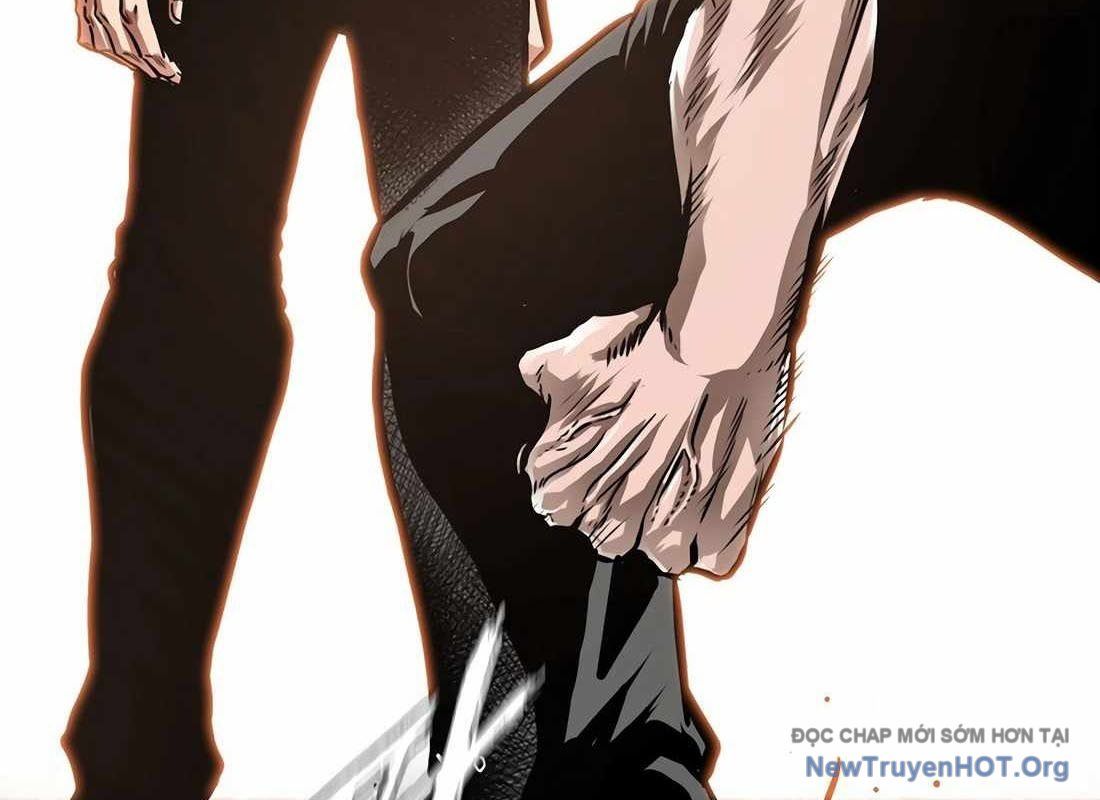 Gia Đình Bí Mật: Chapter 9