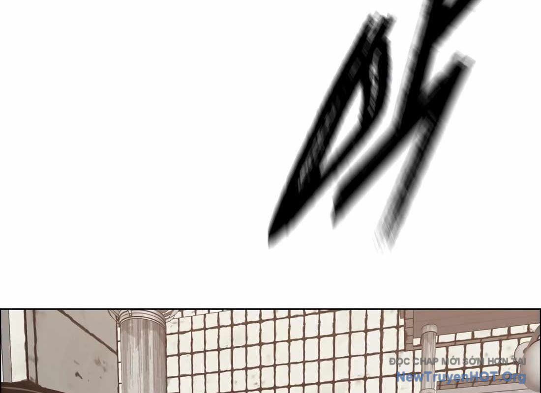 Gia Đình Bí Mật: Chapter 9