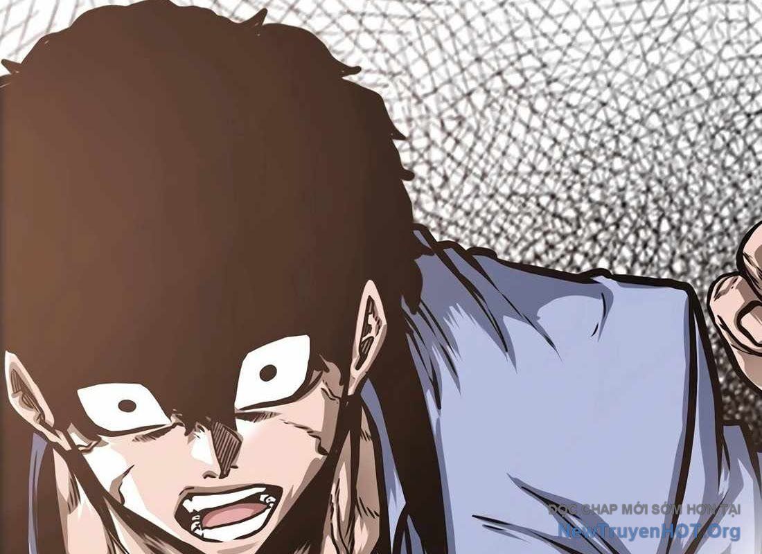 Gia Đình Bí Mật: Chapter 9