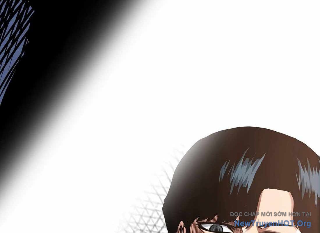 Gia Đình Bí Mật: Chapter 9