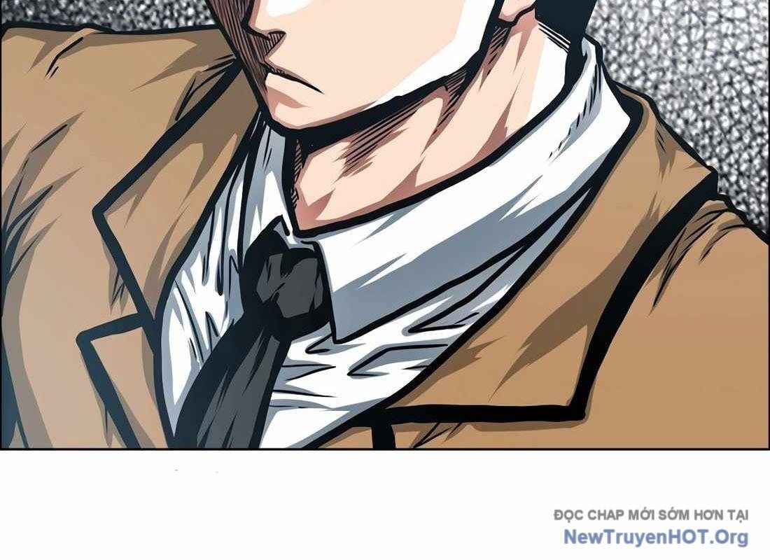 Gia Đình Bí Mật: Chapter 9