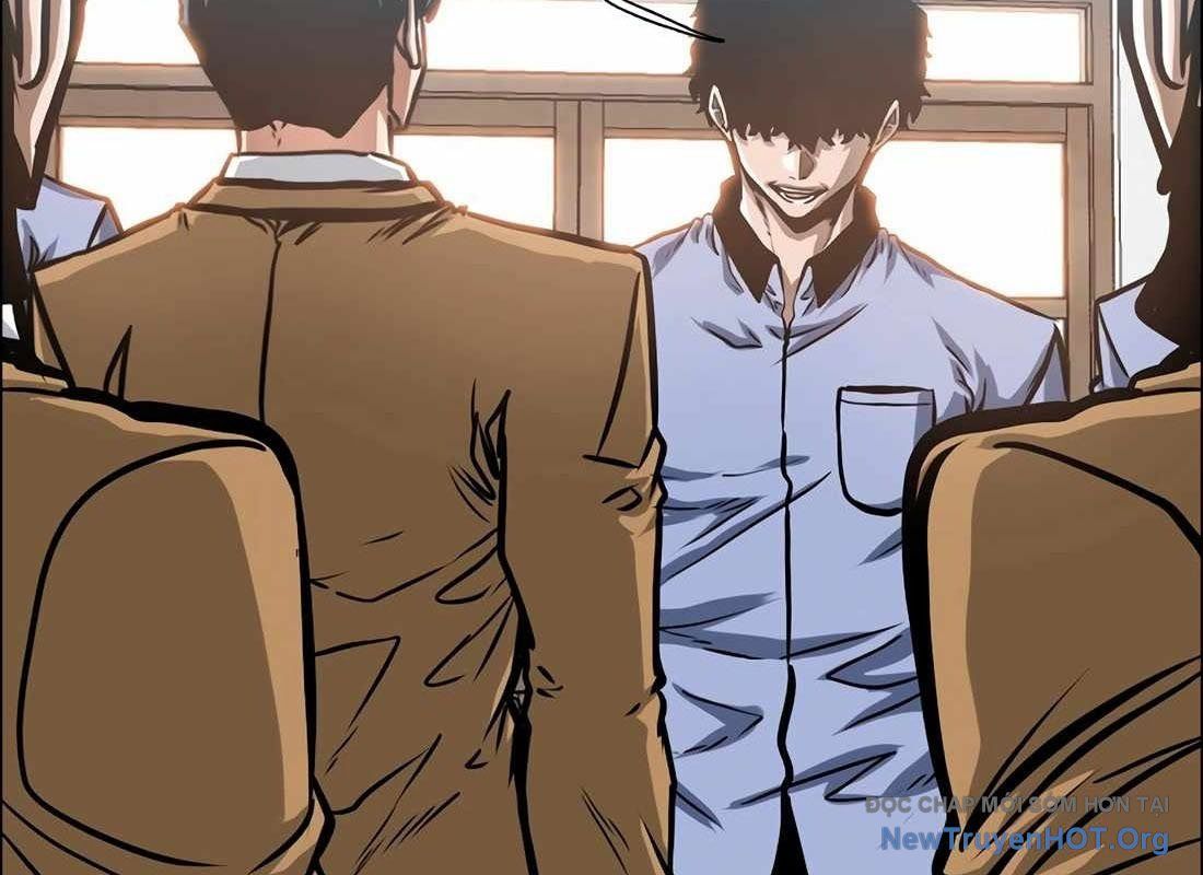 Gia Đình Bí Mật: Chapter 9