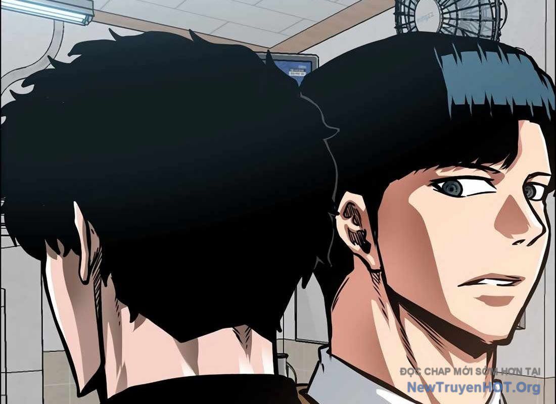 Gia Đình Bí Mật: Chapter 9