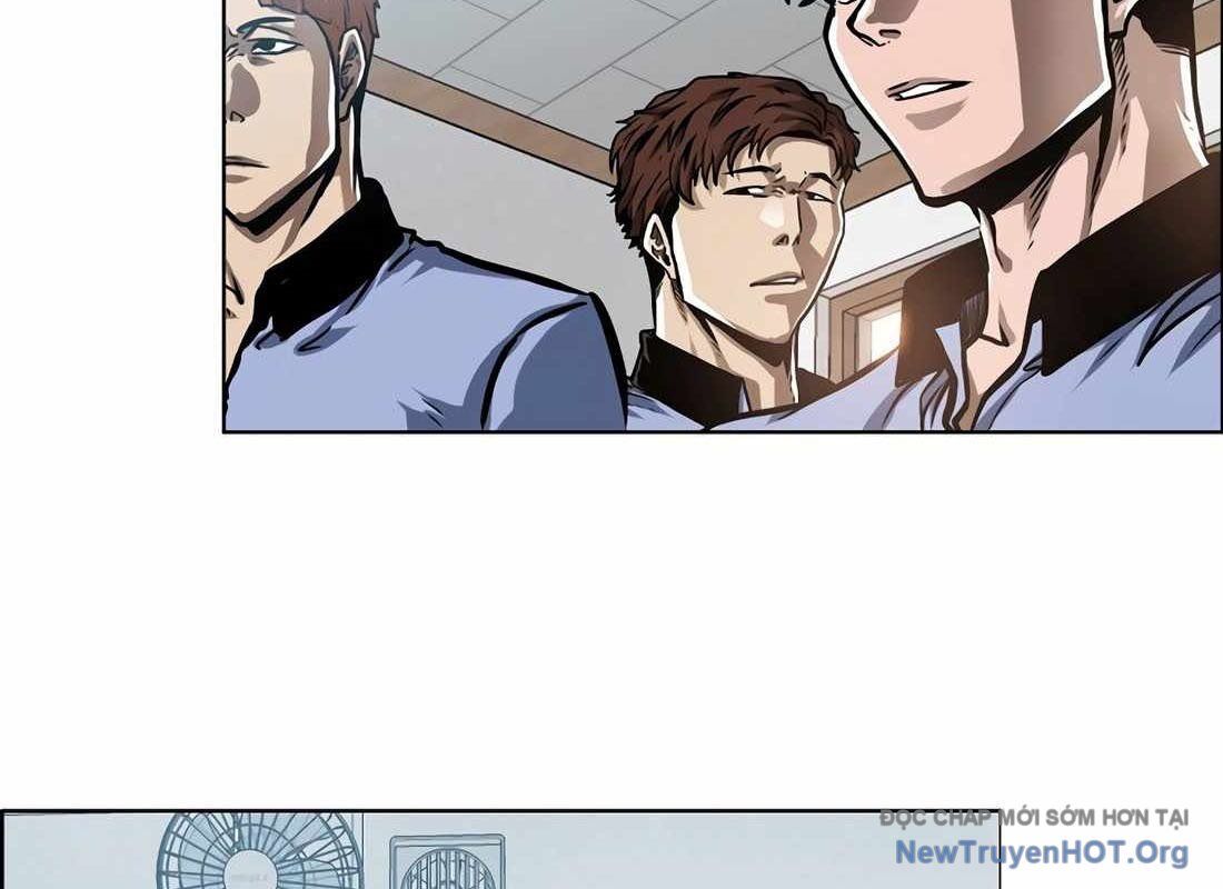 Gia Đình Bí Mật: Chapter 9