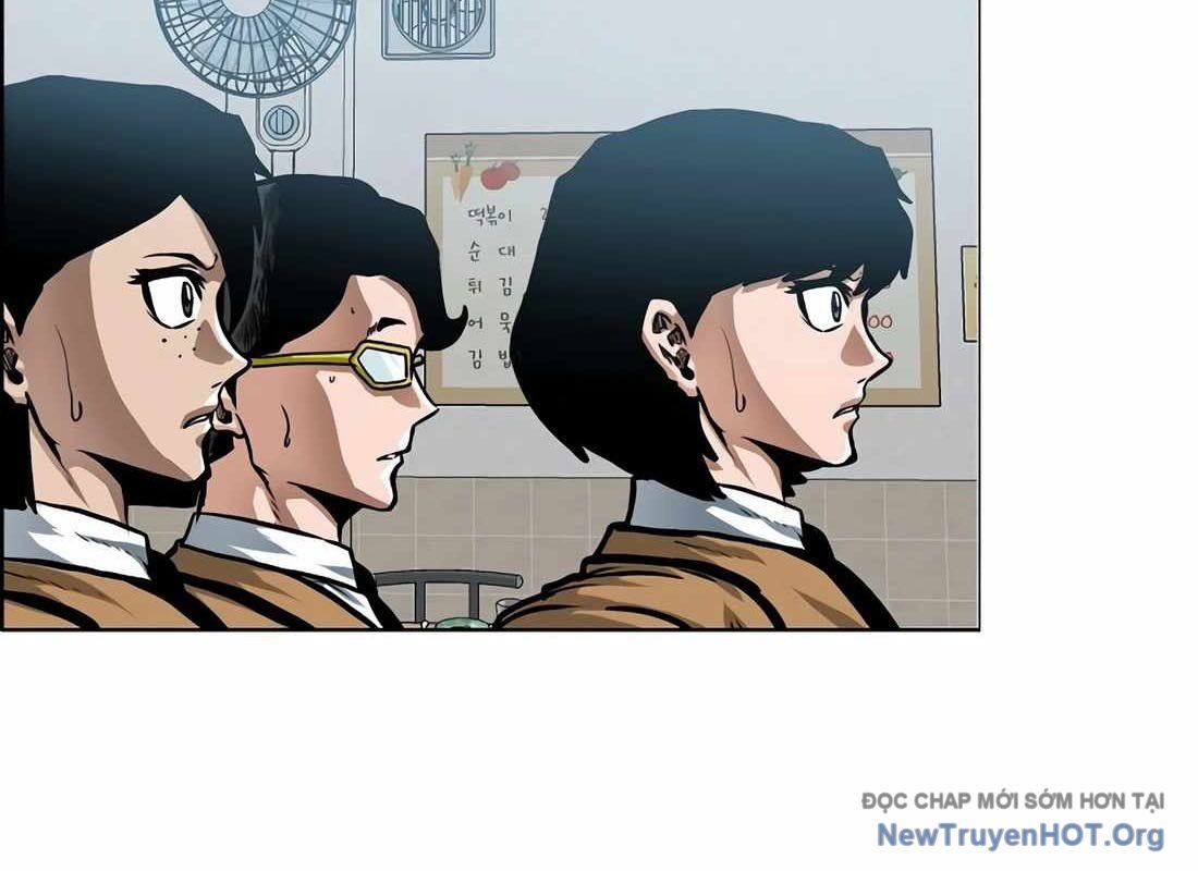 Gia Đình Bí Mật: Chapter 9