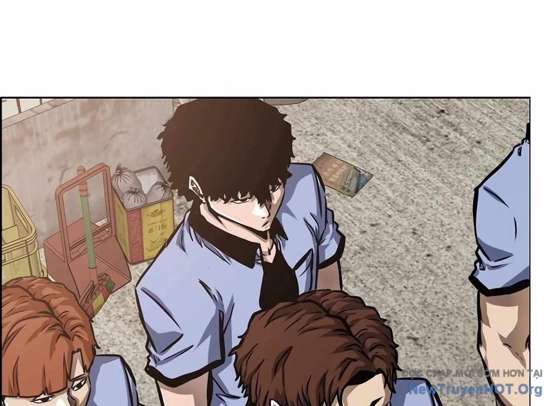 Gia Đình Bí Mật: Chapter 9