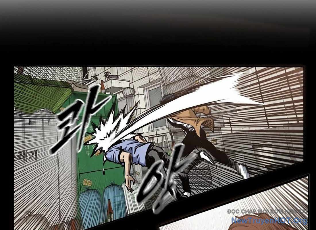 Gia Đình Bí Mật: Chapter 9