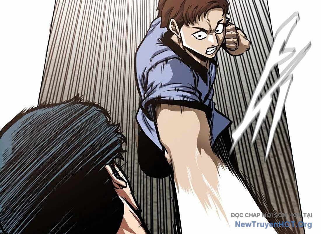 Gia Đình Bí Mật: Chapter 9