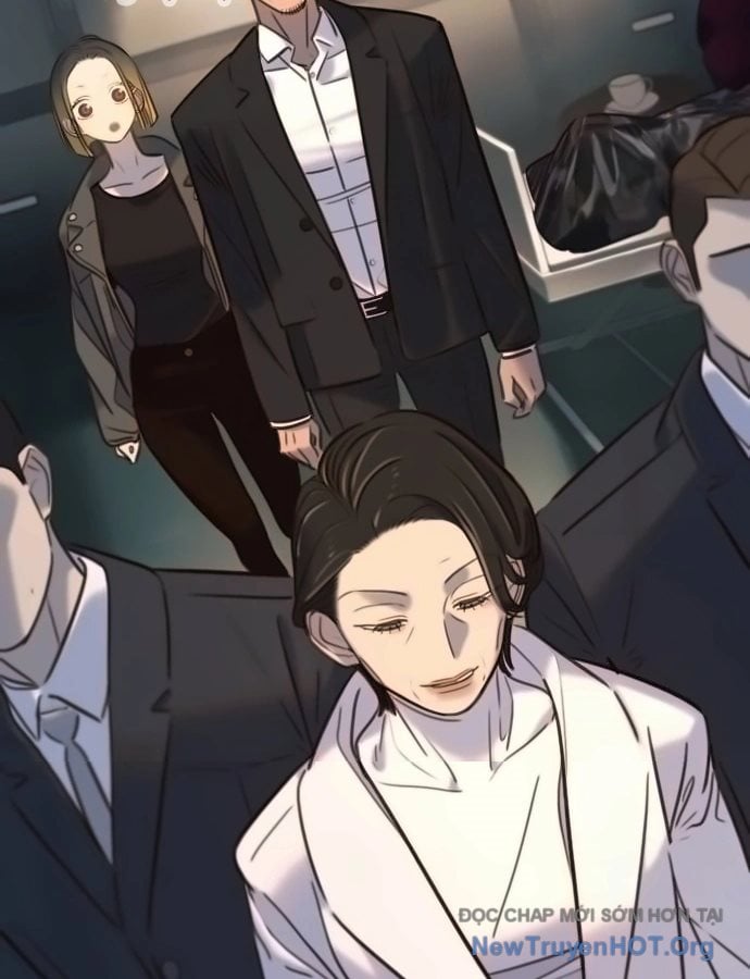 Mọi Người Đều Yêu Cô Ấy: Chapter 16