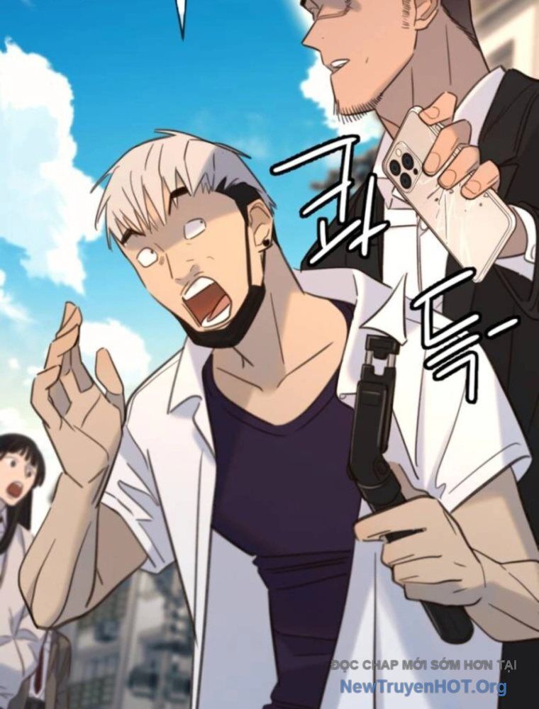 Mọi Người Đều Yêu Cô Ấy: Chapter 20