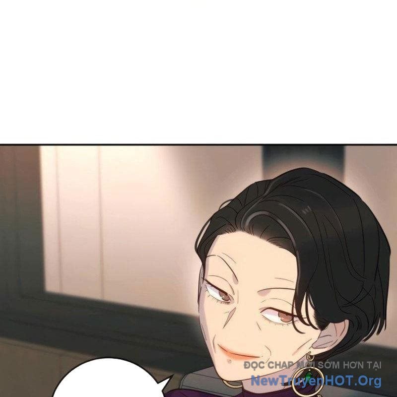 Mọi Người Đều Yêu Cô Ấy: Chapter 27