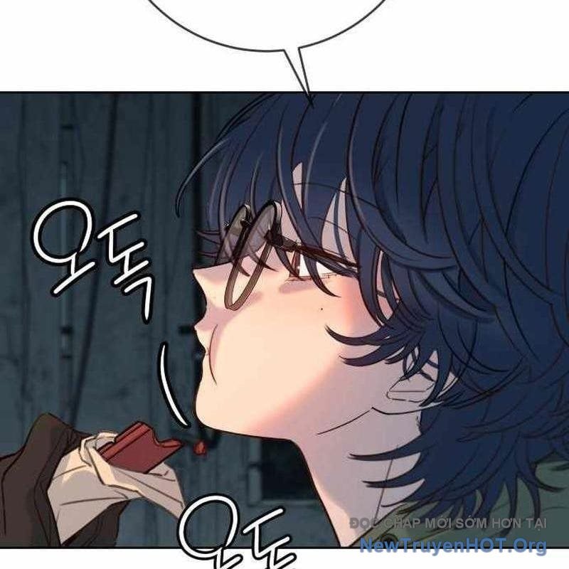 Mọi Người Đều Yêu Cô Ấy: Chapter 30