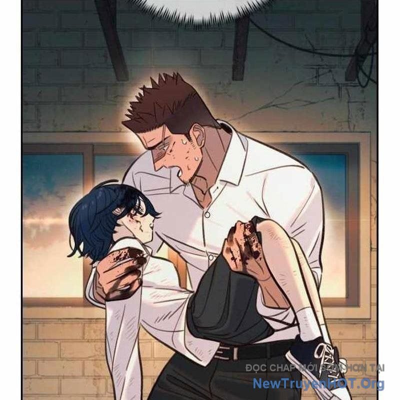 Mọi Người Đều Yêu Cô Ấy: Chapter 30