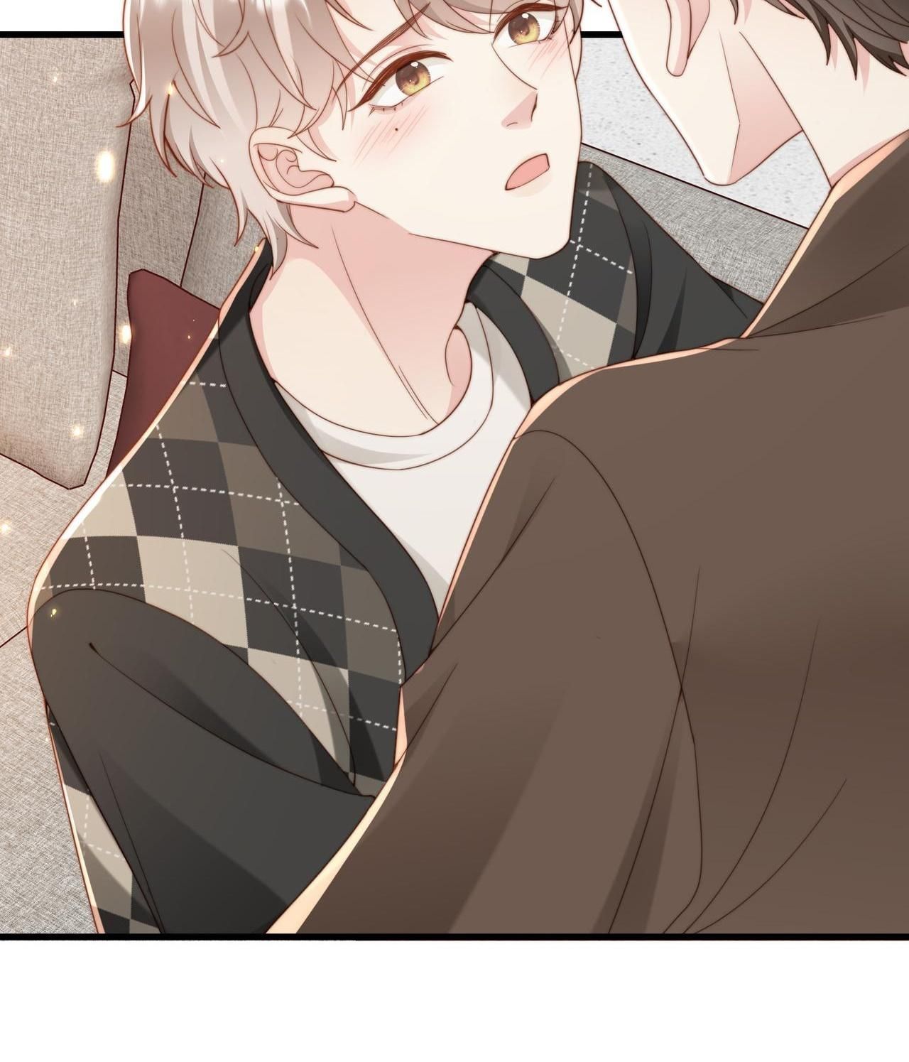 Sau Khi Giả Mất Trí Nhớ, Tình Địch Nói Tôi Là Bạn Trai Của Hắn: Chapter 42