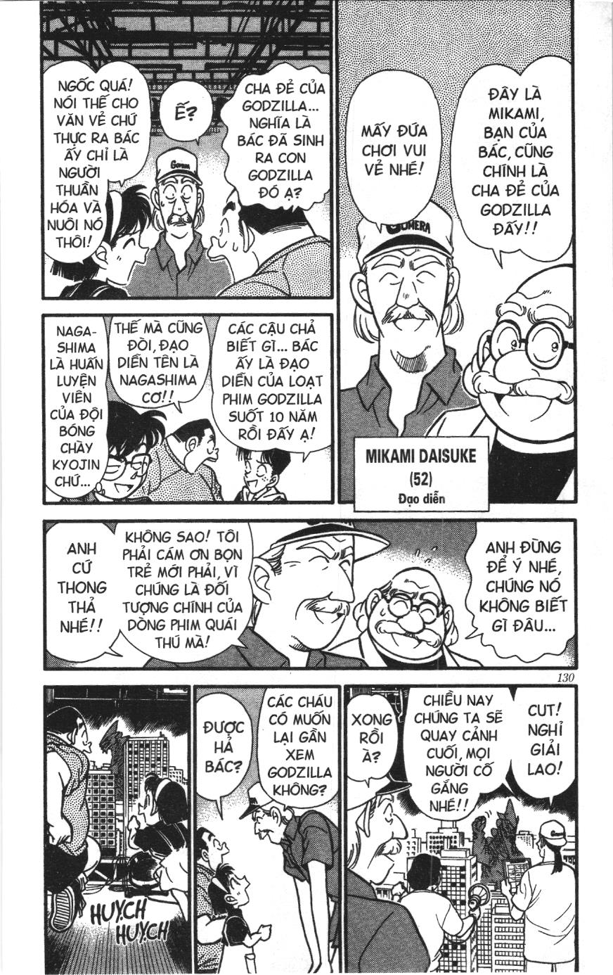 Thám tử lừng danh Conan Loạt truyện tranh: Chapter 136