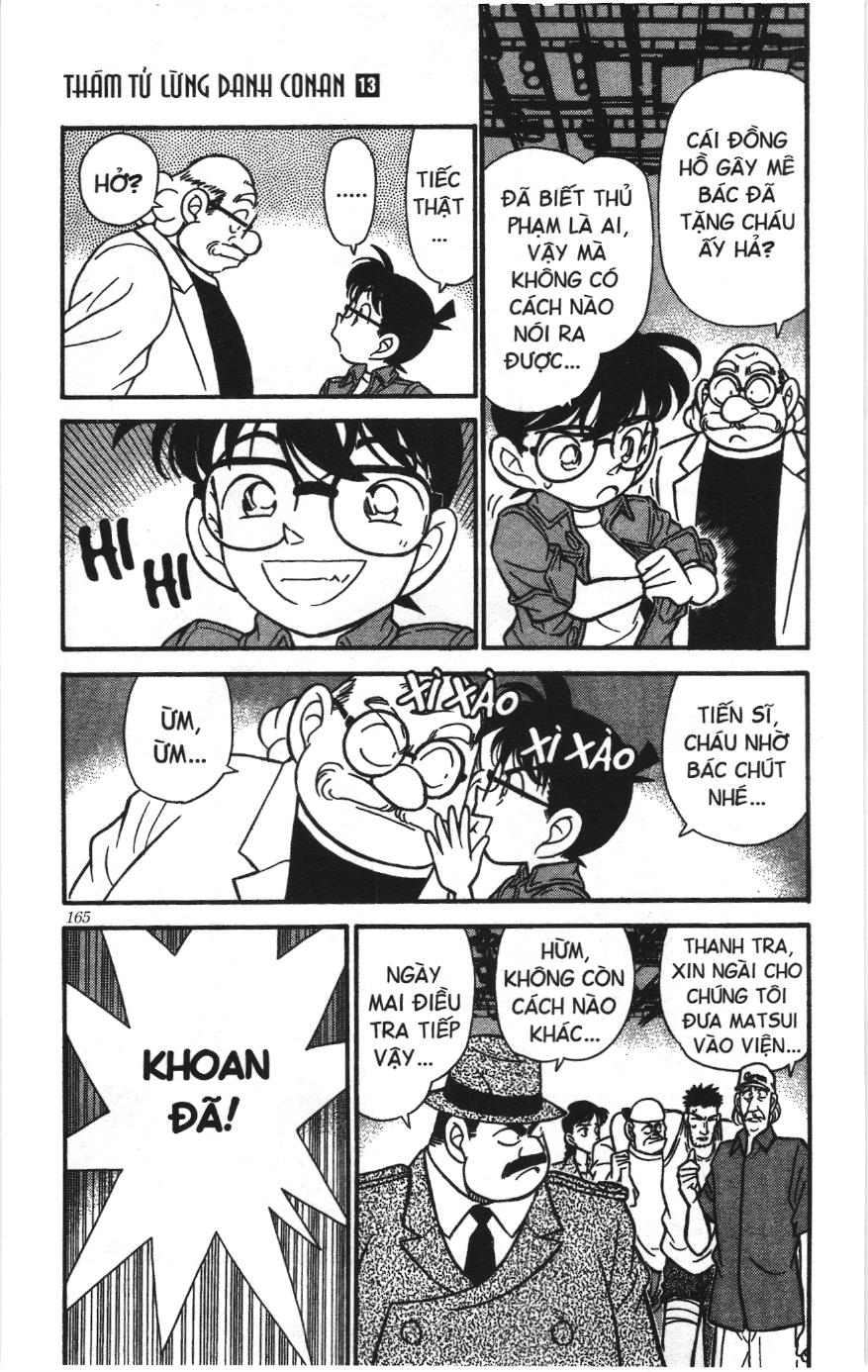 Thám tử lừng danh Conan Loạt truyện tranh: Chapter 138