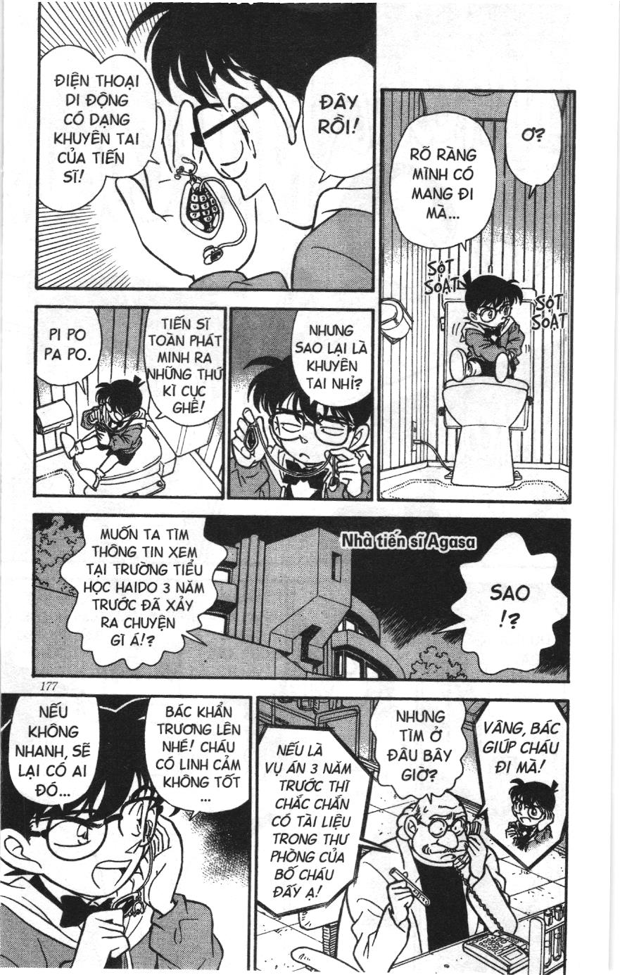 Thám tử lừng danh Conan Loạt truyện tranh: Chapter 148