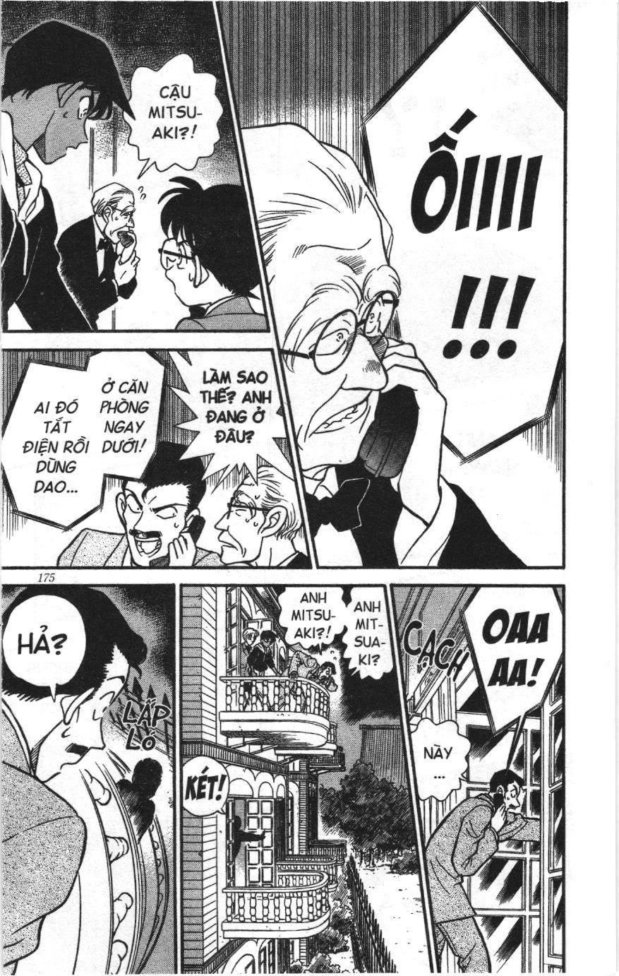 Thám tử lừng danh Conan Loạt truyện tranh: Chapter 158