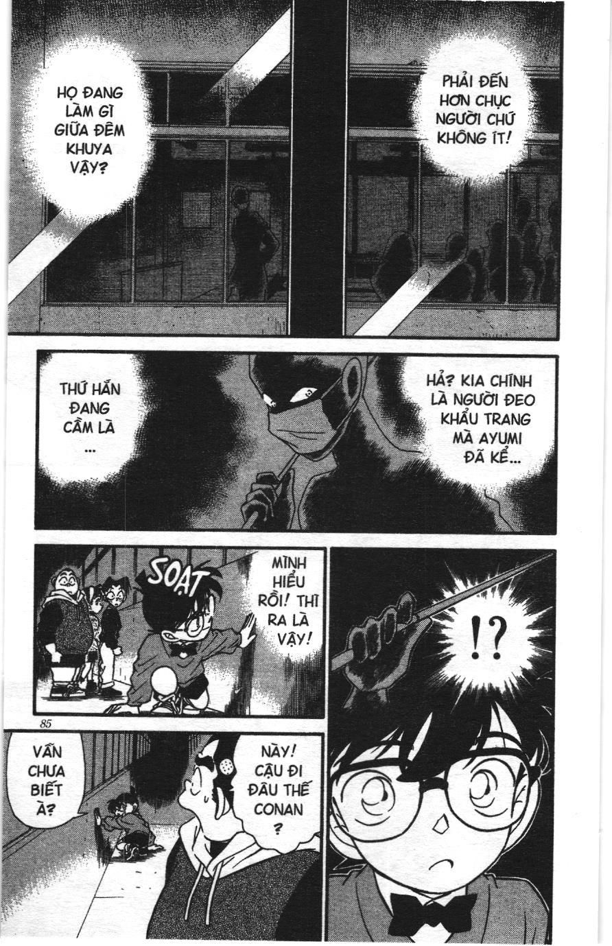 Thám tử lừng danh Conan Loạt truyện tranh: Chapter 163