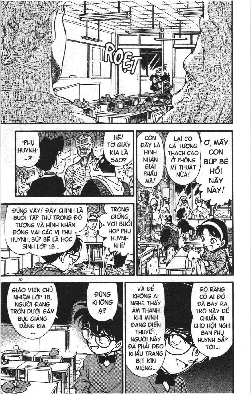 Thám tử lừng danh Conan Loạt truyện tranh: Chapter 163