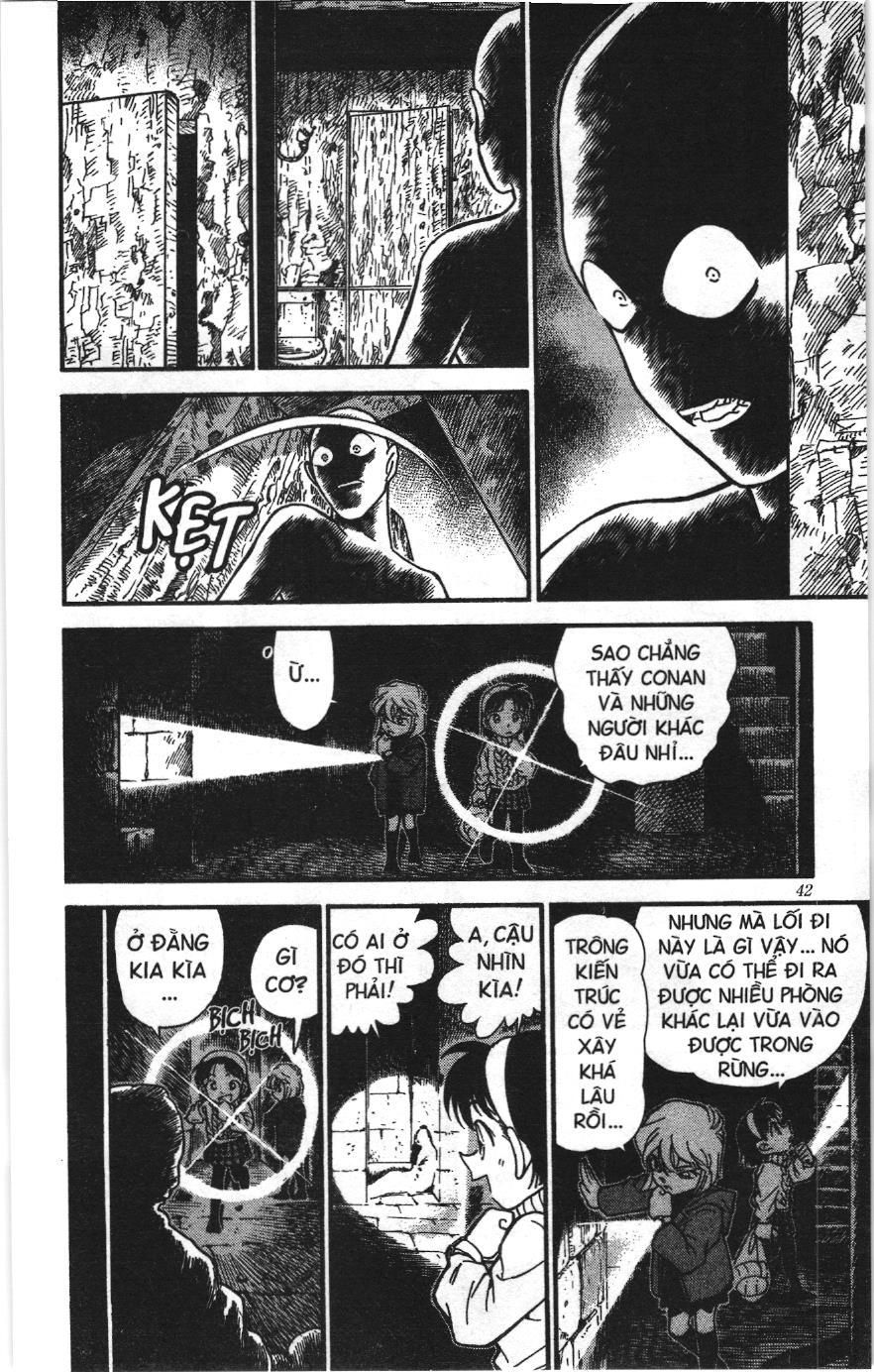 Thám tử lừng danh Conan Loạt truyện tranh: Chapter 211